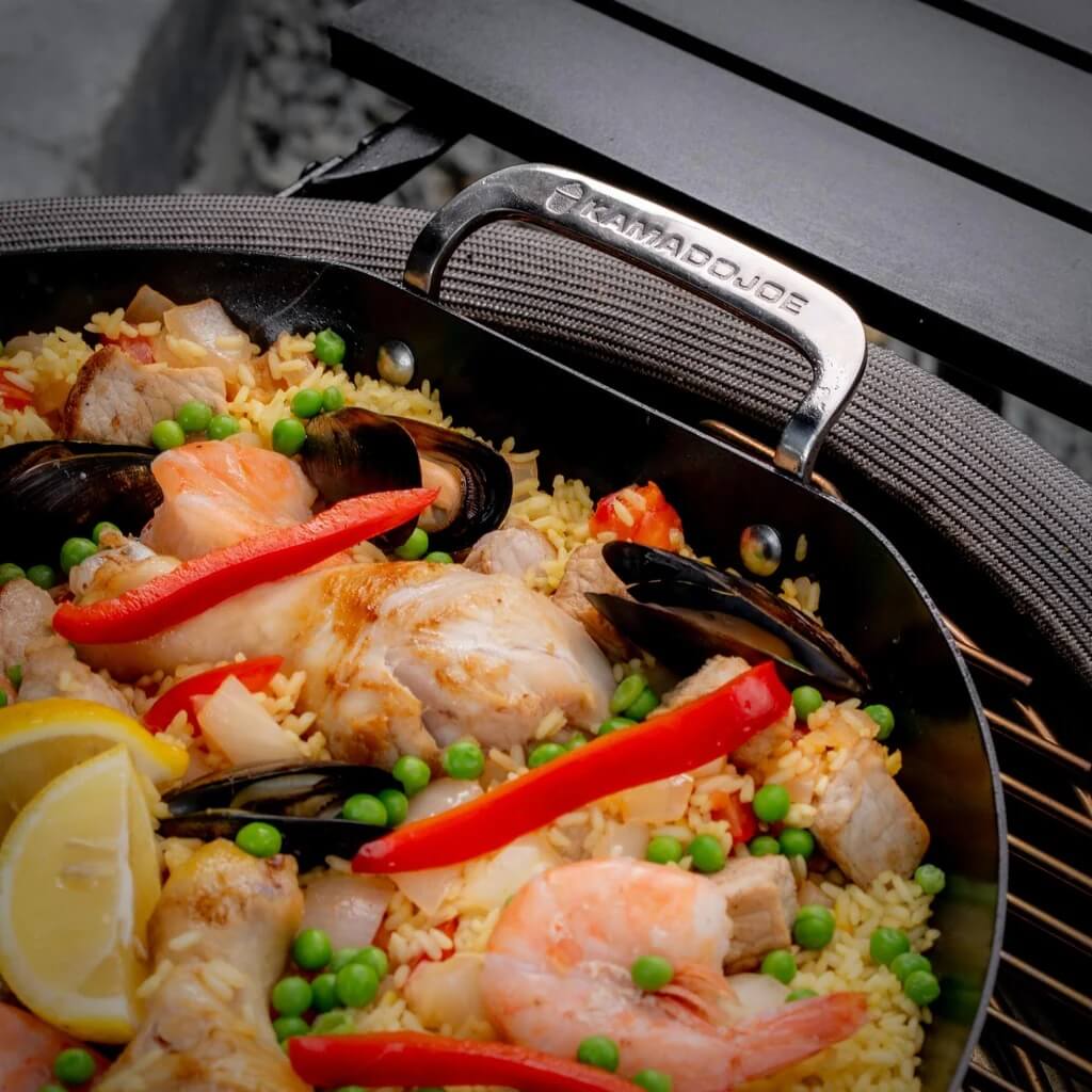 Paella panvica Karbon Steel Kamado Joe-priprava jedla-detail